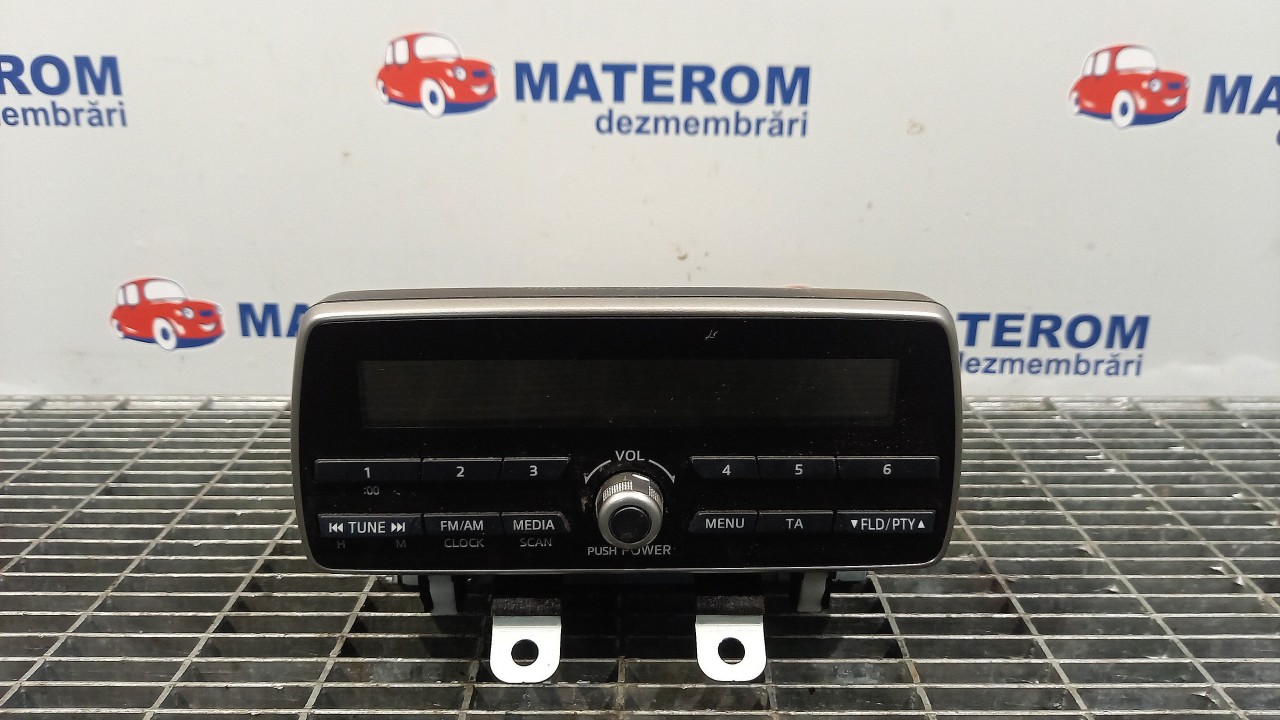 RADIO CD MAZDA 2 - - (2014 2019)