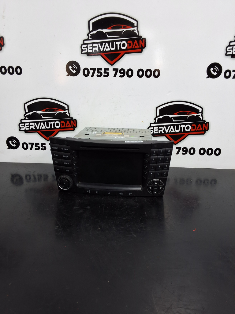 Radio CD Mercedes-Benz CLS (2004-2010) [C219] w219 3.0 Motorina 2006, A2118704689 / HARMAN/BECKER