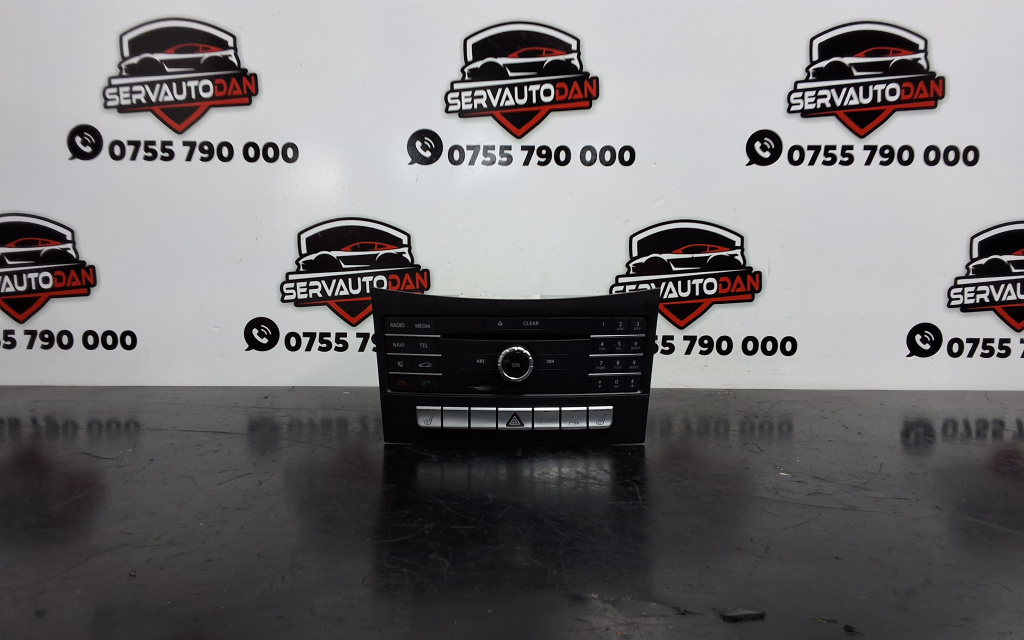 Radio CD Mercedes-Benz CLS (2011->) [C218] w218 2.2 Motorina 2015, A2189005607