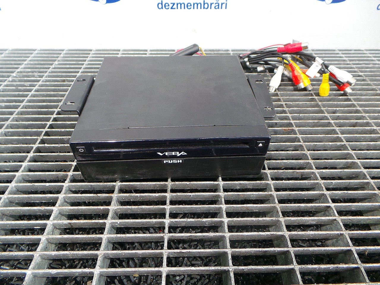RADIO CD MERCEDES C-CLASS - - (2007 2011)