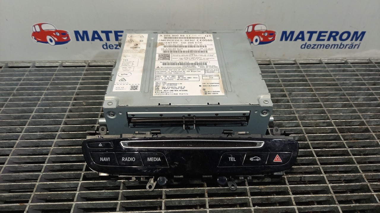 RADIO CD MERCEDES C-CLASS - - (2014 2018)