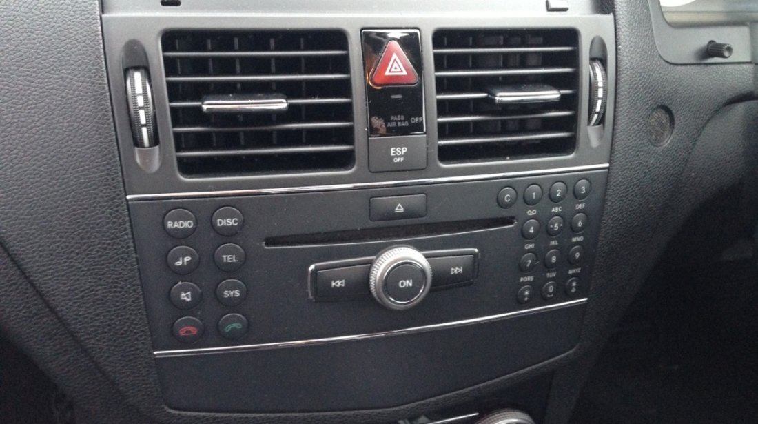 Radio cd mercedes c class c200 w204