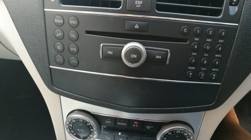 Radio cd mercedes c class w204