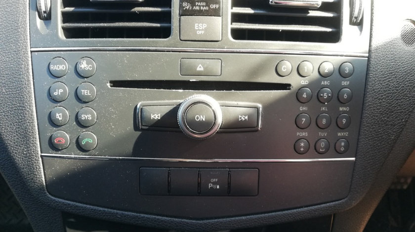 RADIO CD MERCEDES C-CLASS W204