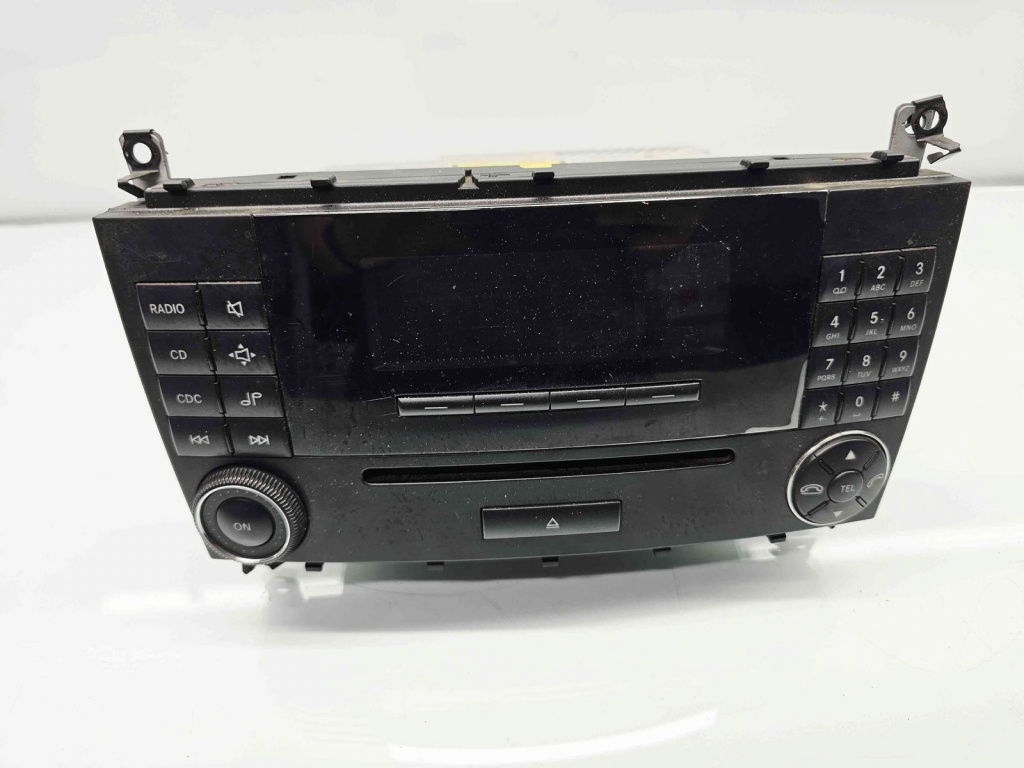 Radio CD Mercedes Clasa C (W203) [Fabr 2000-2007] A2038704589