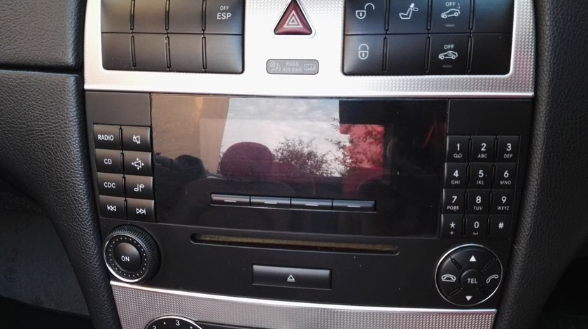 Radio cd Mercedes CLK 350 BENZINA W209 cabrio