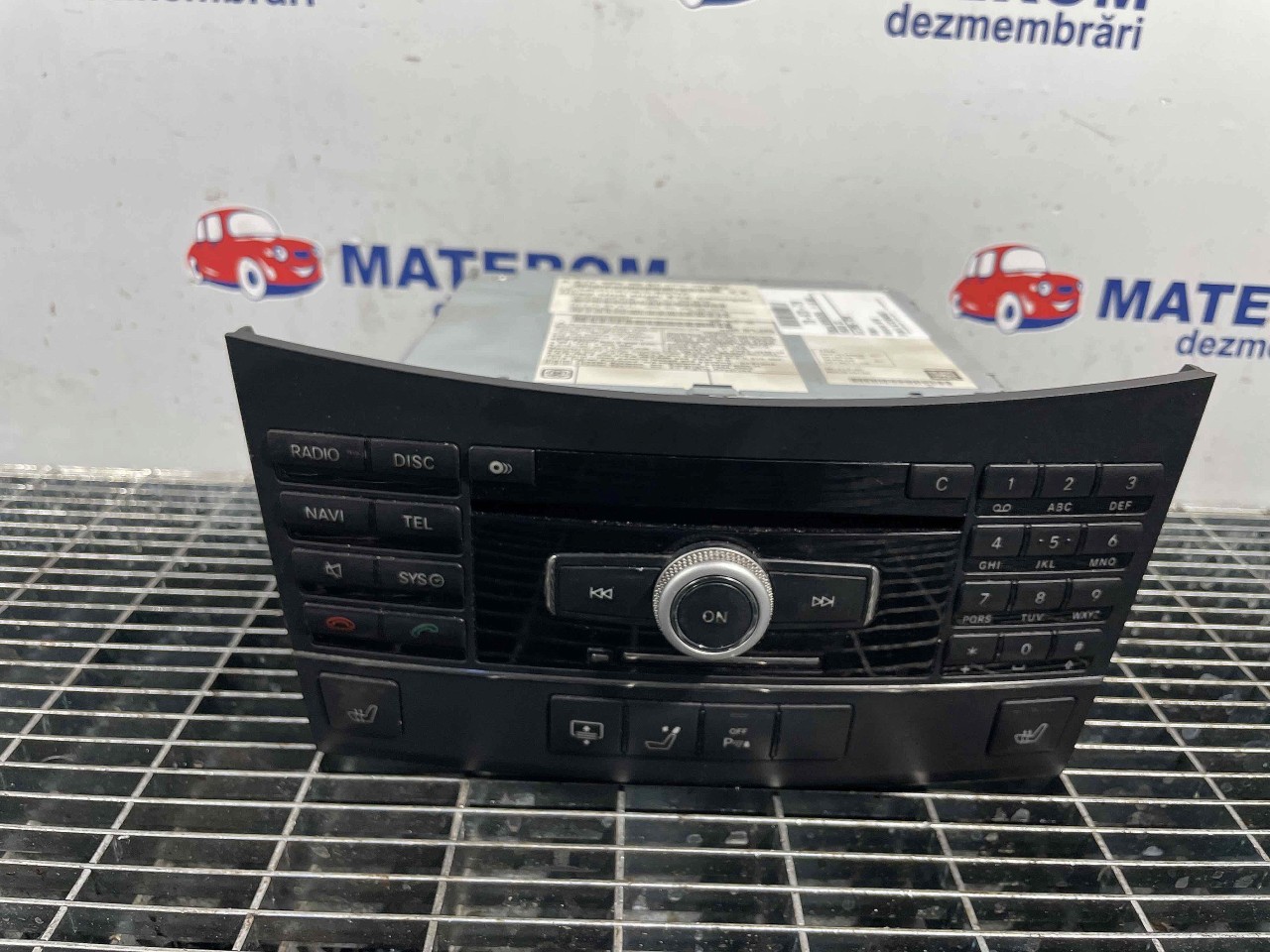 RADIO CD MERCEDES E-CLASS - - (2009 2013)