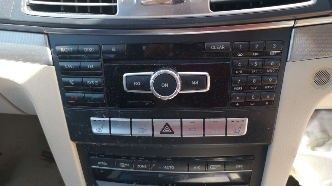Radio cd Mercedes e class coupe w207 facelift