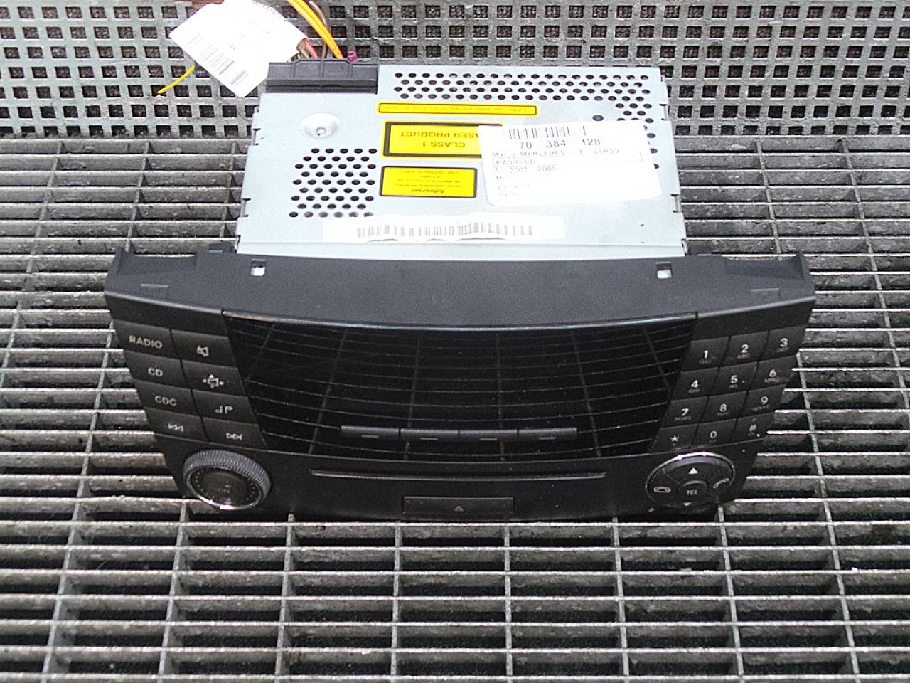 RADIO CD MERCEDES E-CLASS E-CLASS - - (2002 2006)