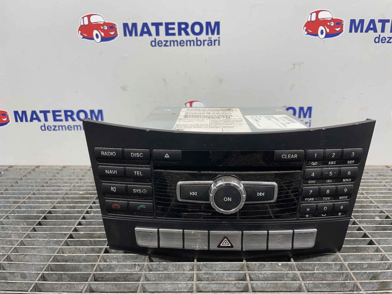 RADIO CD MERCEDES E-CLASS E-CLASS - - (2013 2016)