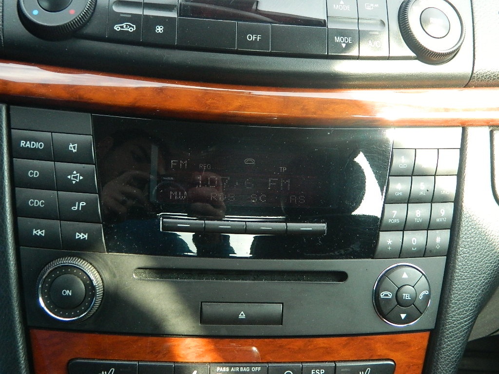 Radio-cd Mercedes E-Class W211 2.2Cdi Euro 4 model 2007