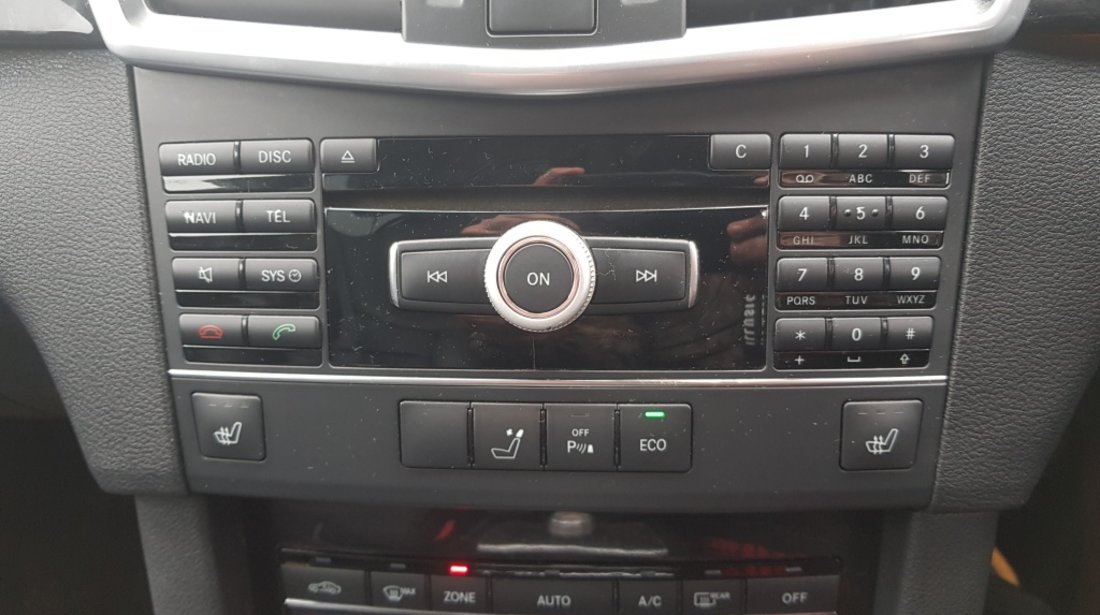 RADIO CD MERCEDES E-CLASS W212 BREAK