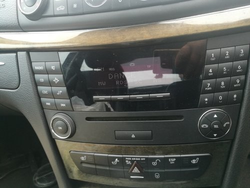 Radio cd Mercedes E220 cdi w211 Avantgarde
