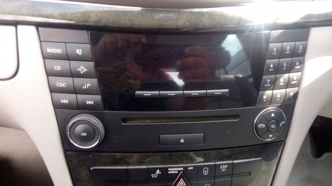 Radio cd mercedes e220 e270 e320 w211