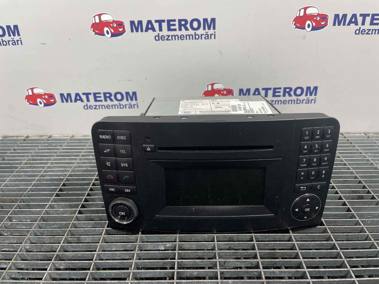 RADIO CD MERCEDES ML - - (2008 2011)