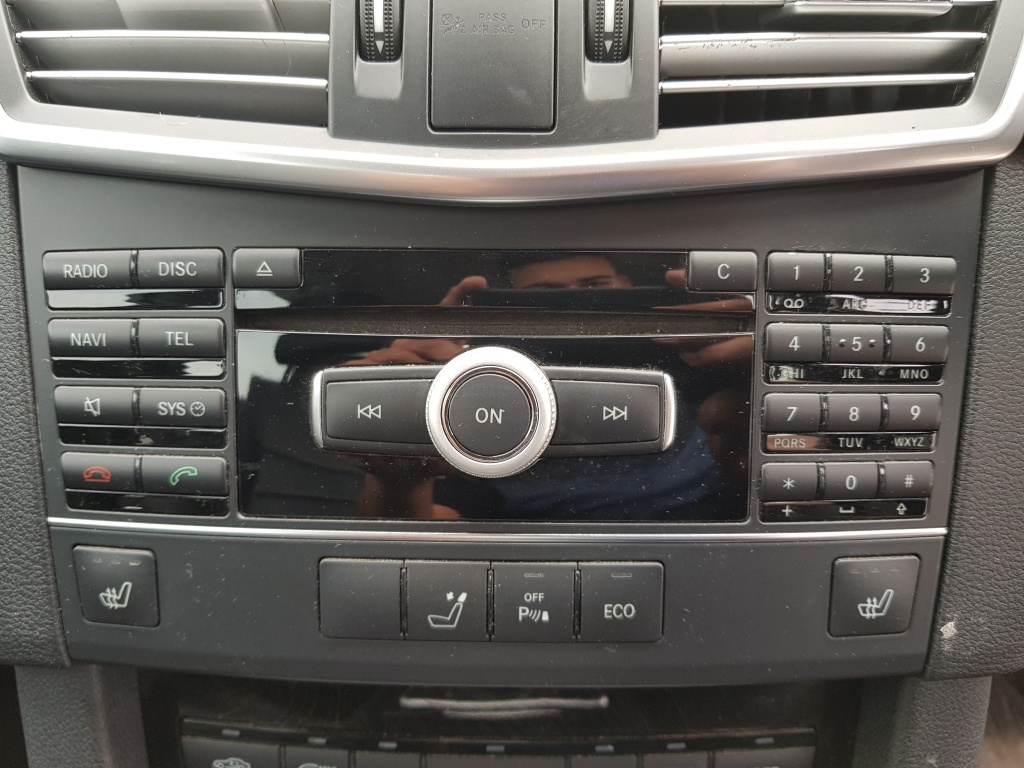 RADIO CD MERCEDES W212 E-CLASS