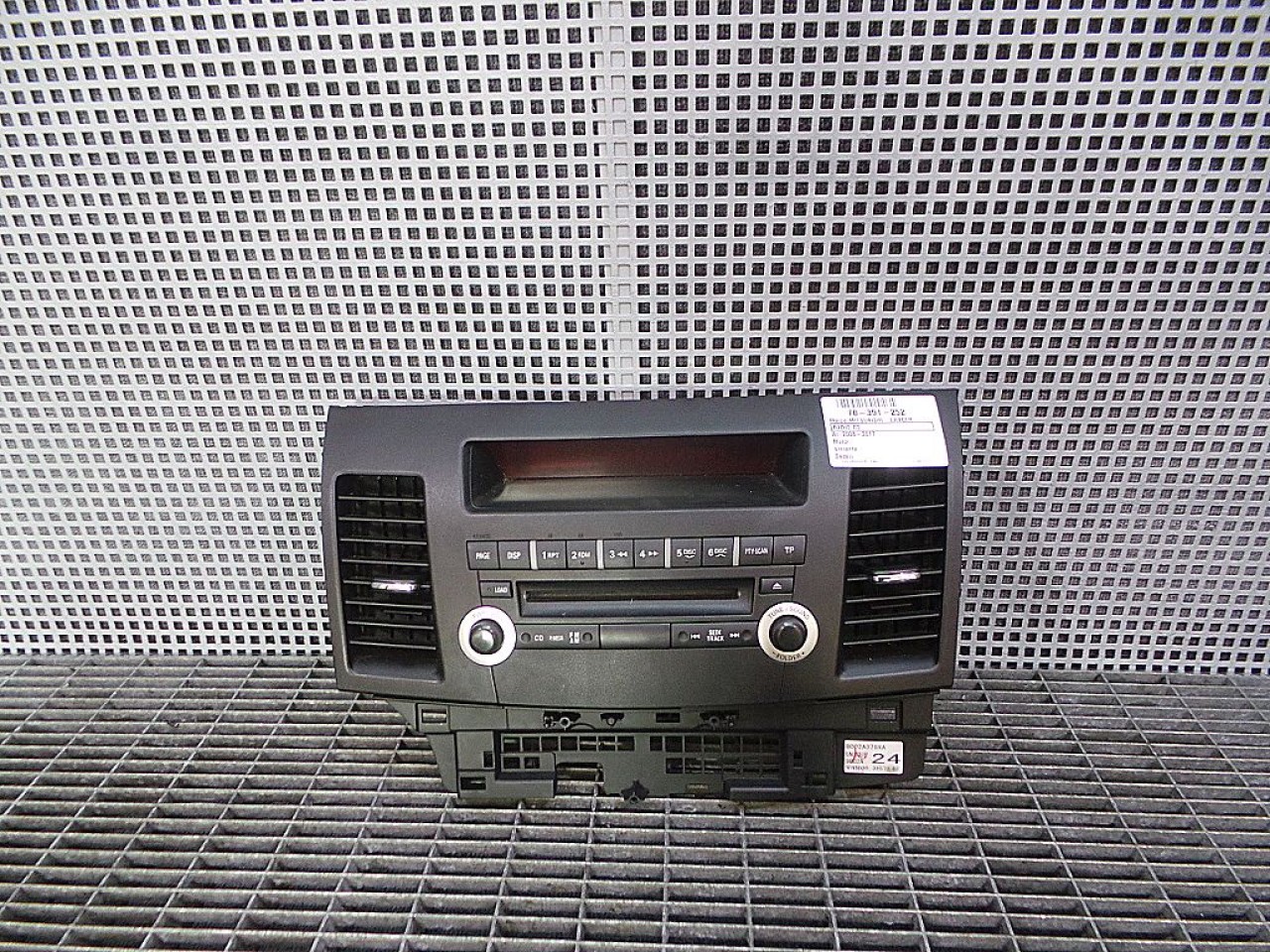 RADIO CD MITSUBISHI LANCER - - (2008 2017)
