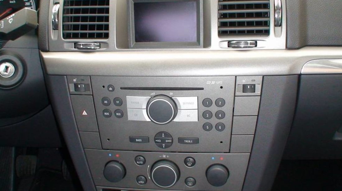 RADIO CD MP3 PLAYER ORIGINAL OPEL CD30