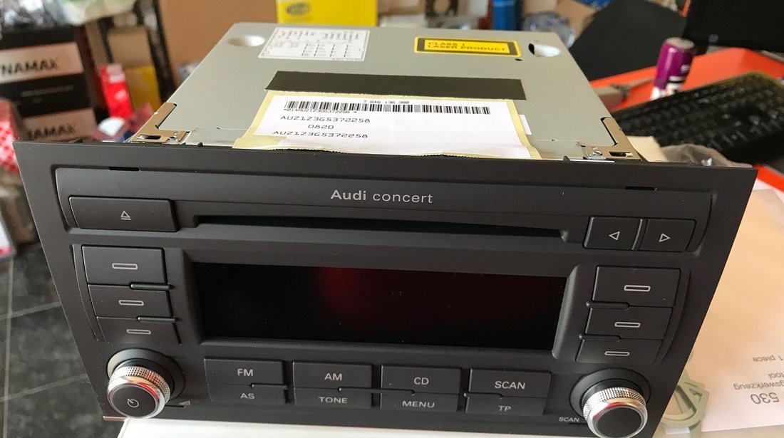 Radio CD MP3 player original VW-Audi concert II 8E0057185K