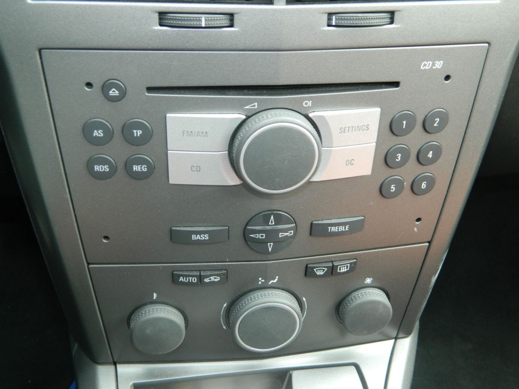 Radio Cd Opel Astra H model 2008