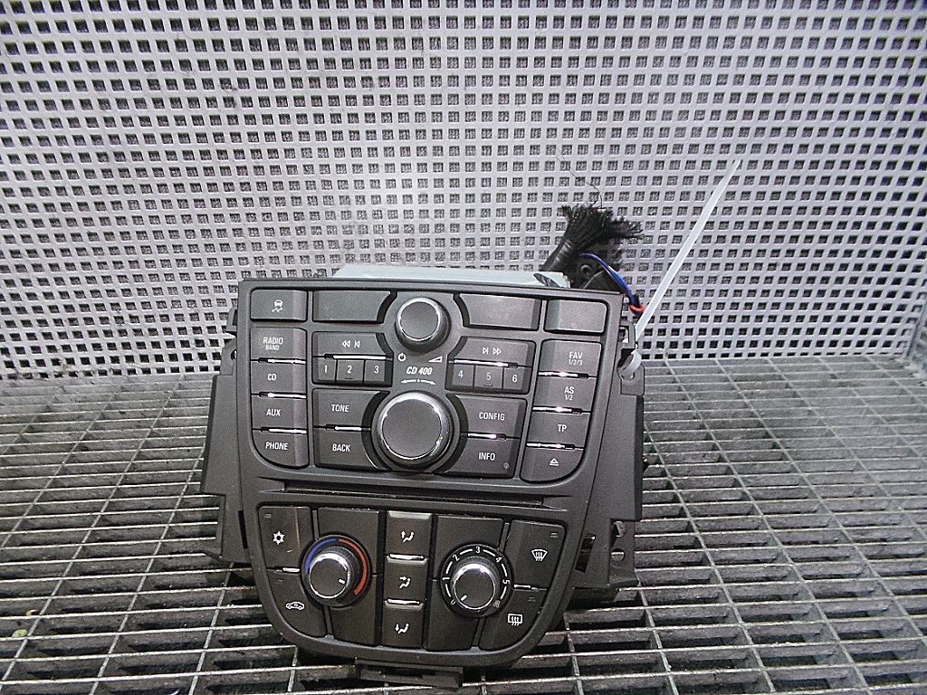 RADIO CD OPEL ASTRA J - - (2009 2012)