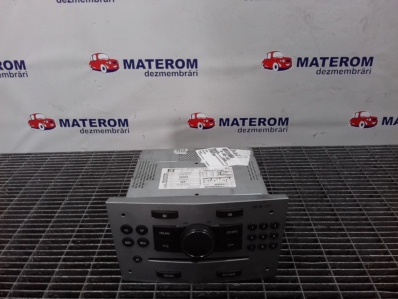 RADIO CD OPEL VIVARO - - (2006 2014)