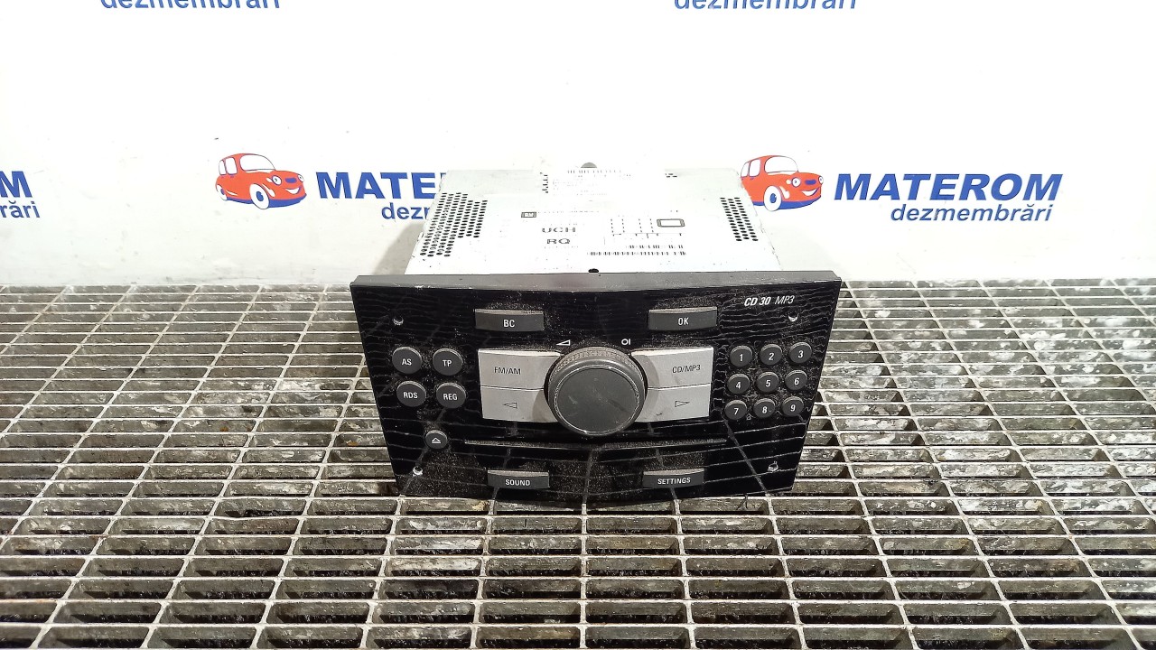 RADIO CD OPEL ZAFIRA B - - (2008 2011)