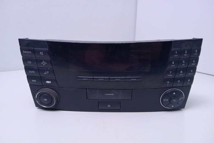 Radio CD player A2118200579 Mercedes-Benz E-Class W211 [2002 - 2006]