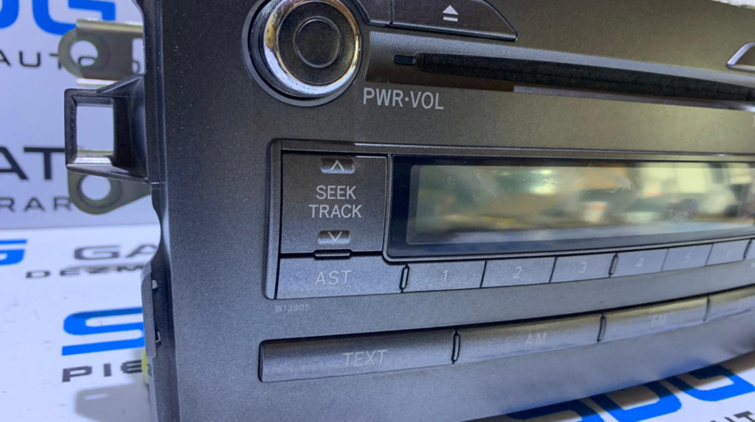 Radio CD Player cu MP3 Toyota Auris E15 2006 - 2012 Cod: 86120-02520