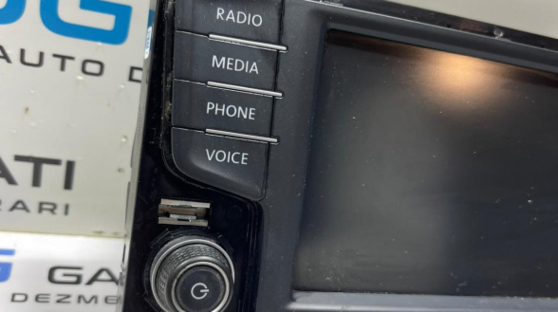 Radio CD Player cu Touchscreen Ecran Tactil Volkswagen Touran 2016 - 2020 Cod 3G0919605B [2752]