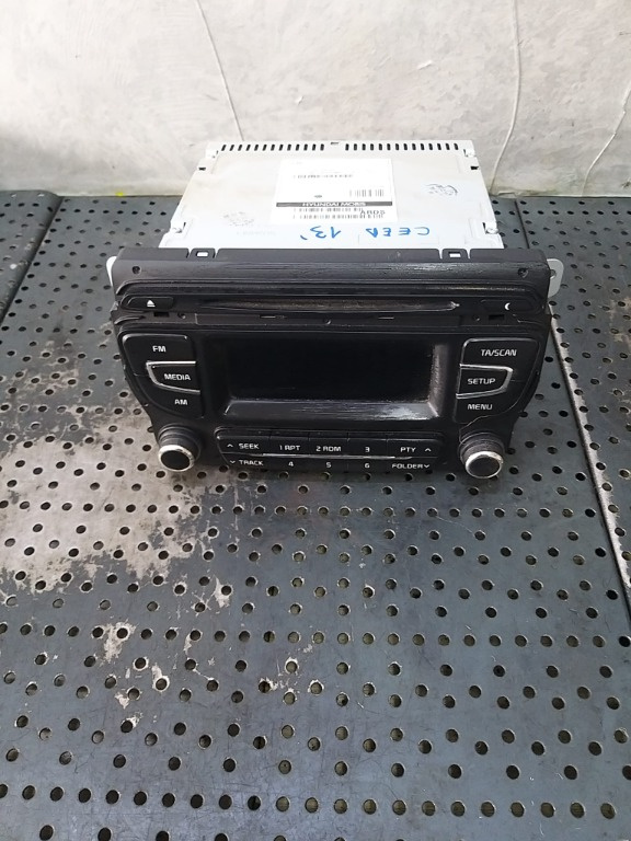 Radio cd player dvd gps mp3 kia ceed 2 jd ac100a2ee 96170a2000wk 96170a2000wk