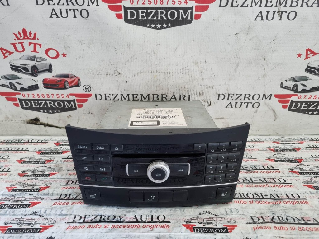 Radio CD-Player (incalzire scaune) Mercedes-Benz E-Class Sedan (W212) cod piesa : A2129003908
