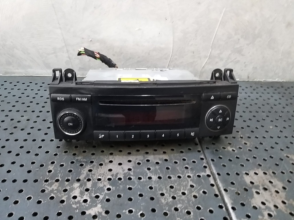 Radio cd player mercedes a class w169 a1698200486