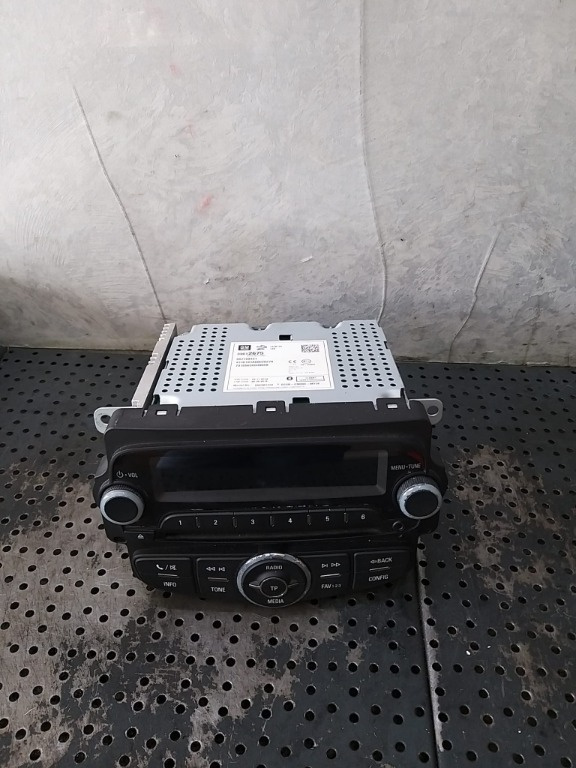 Radio cd player navigatie opel corsa e x15 39012675 557799431