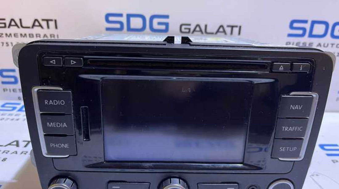 Radio CD Player Navigatie RNS 310 VW Golf 6 2008 - 2014 Cod 3C0035270