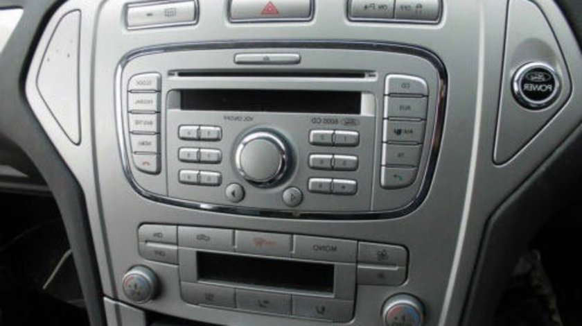 Radio CD Player OEM Ford 6000 Cd 2005-2014 AUX