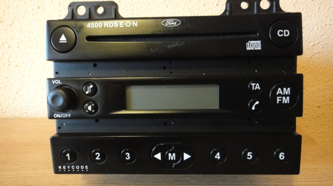 Radio Cd Player OEM Ford Fiesta Fusion 4500 Rds Eon 3327499