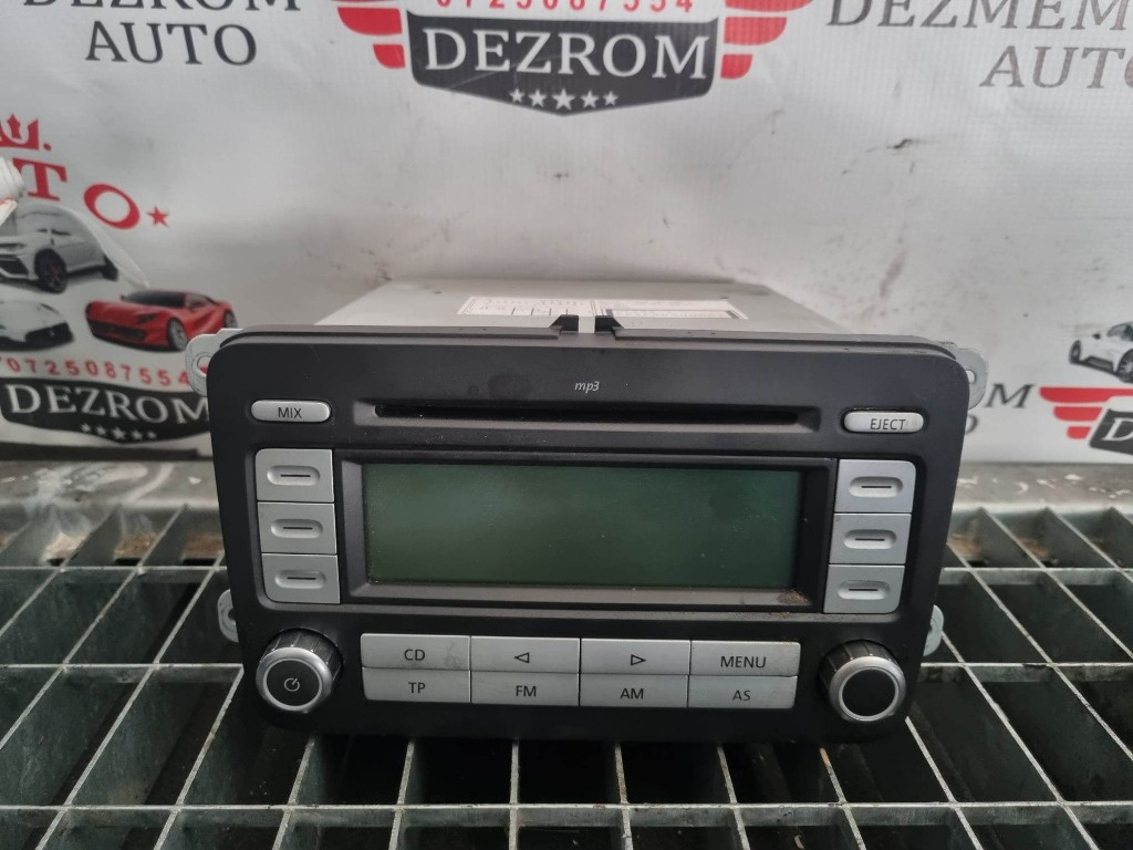 Radio CD-Player / RCD300 original VW Golf V cod piesa : 1K0035186AD