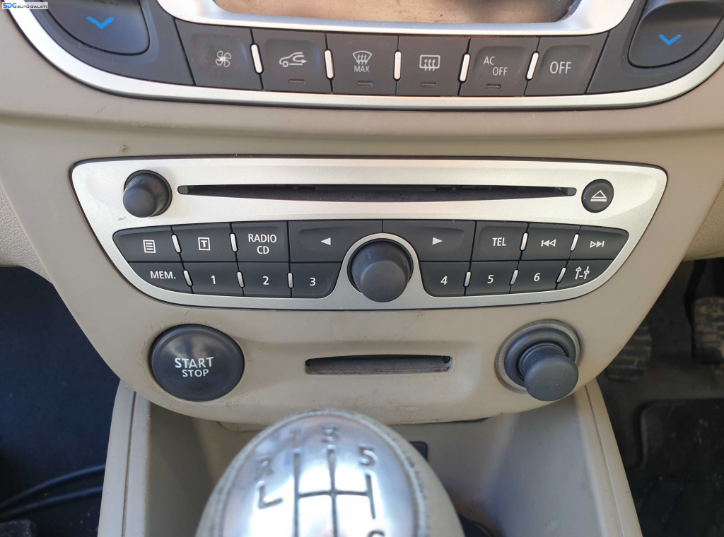Radio CD Player Renault Megane 3 2008 - 2016 [K4166]