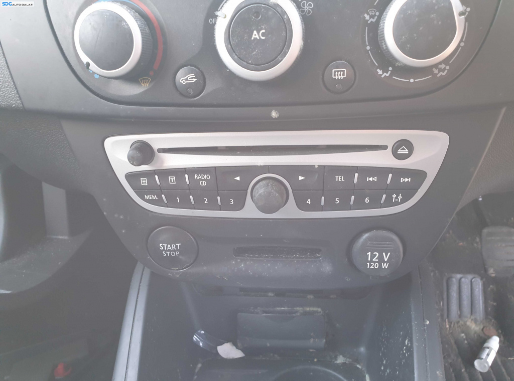 Radio CD Player Renault Megane 3 2009 - 2016 [K4506]