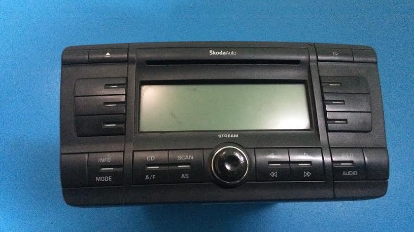 Radio CD Player Skoda Octavia 2 1Z0035161A