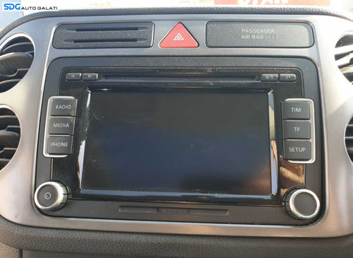 Radio CD Player Volkswagen Caddy 2004 - 2011 Cod rcpsdgbvt1