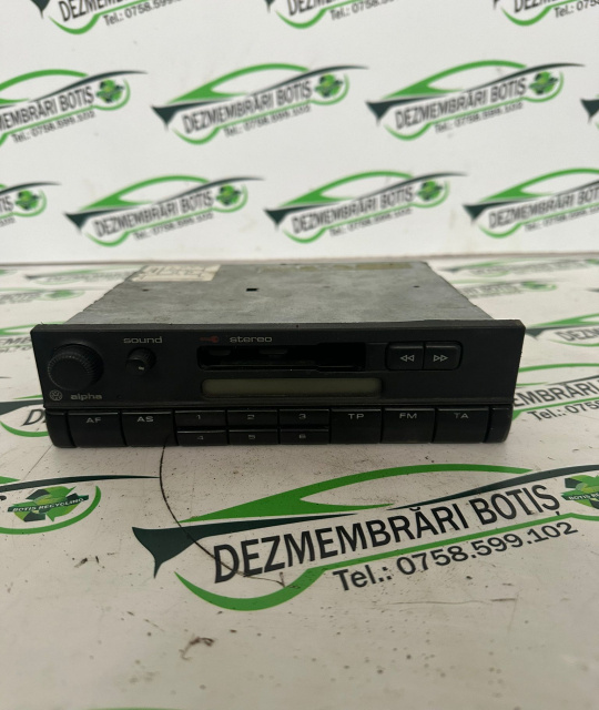 Radio cd radiocasetofon magazie CD Volkswagen VW Golf 4 [1997 - 2006] Hatchback 5-usi 1.4 MT (75 hp)