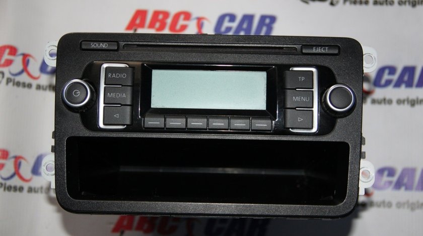 Radio CD RCD 210 VW Golf 6 cod: 5M0035156C model 2011