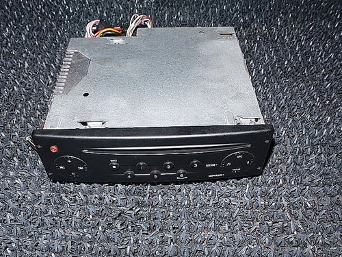 RADIO CD RENAULT MASTER - - (2003 2007)