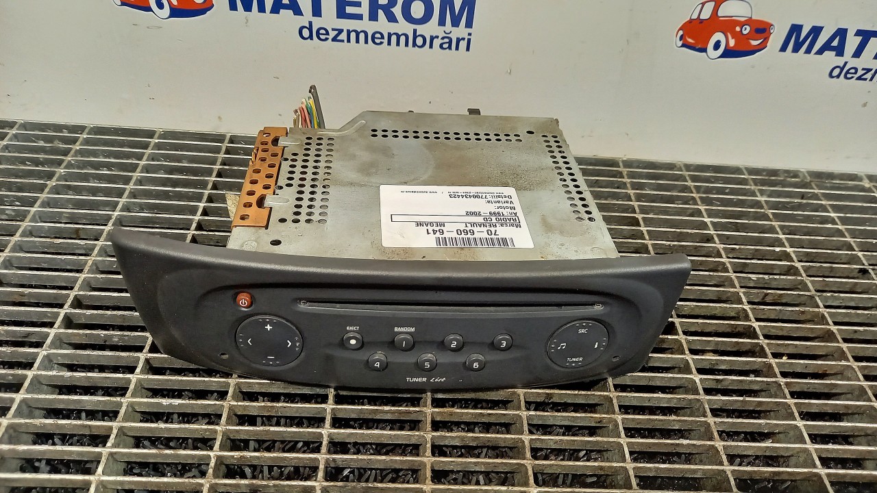 RADIO CD RENAULT MEGANE - - (1999 2002)