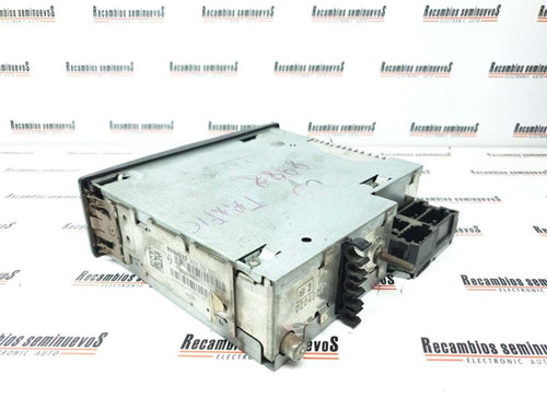 RADIO CD RENAULT TRAFIC 8200354522 T / 8200354522T8200354522 T / 8200354522T