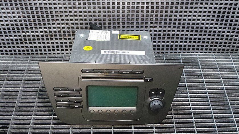 RADIO CD SEAT TOLEDO --- (2004 - 2009)