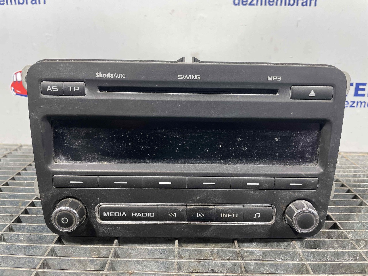 RADIO CD SKODA FABIA - - (2007 2010)