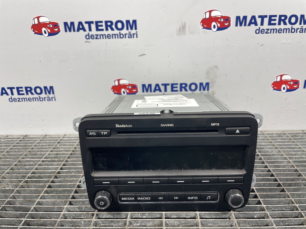 RADIO CD SKODA FABIA - - (2010 2013)